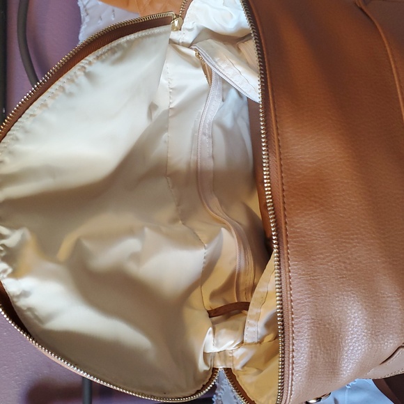 *Like New* Bucket Backpack Diaper Bag - Picture 3 of 7